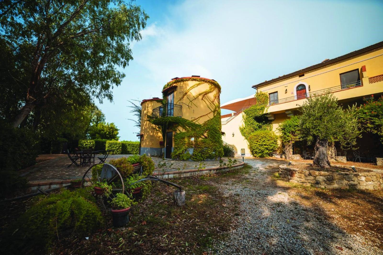 Agriturismo La Petrosa Ceraso Экстерьер фото